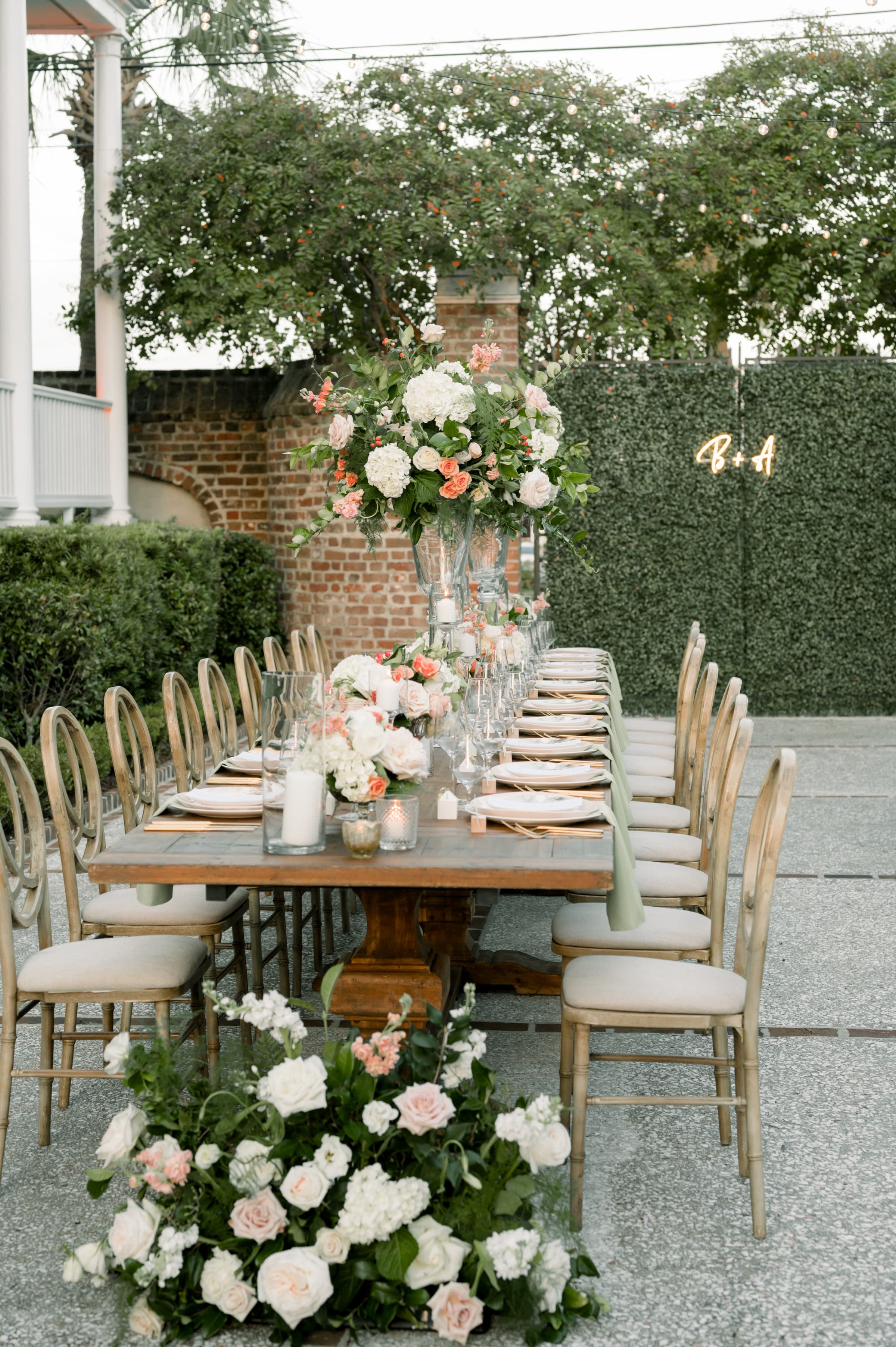 Charleston Wedding Planners -
Luxury Wedding Planners in Charleston, SC