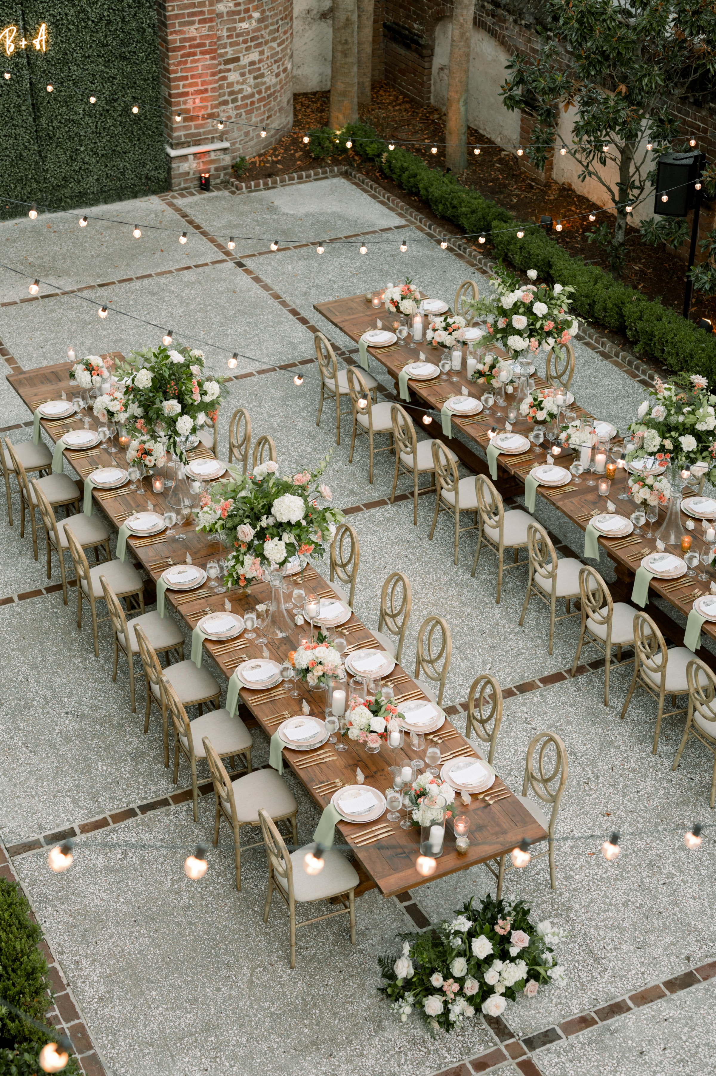Charleston Wedding Planners -
Luxury Wedding Planners in Charleston, SC