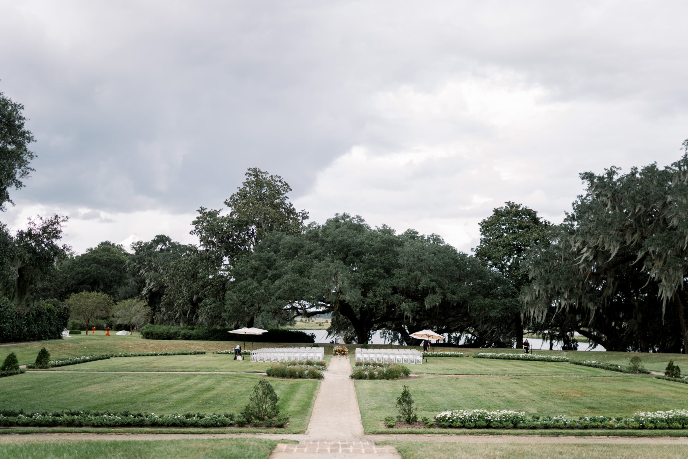 Charleston Wedding Planners -
Luxury Wedding Planners in Charleston, SC
