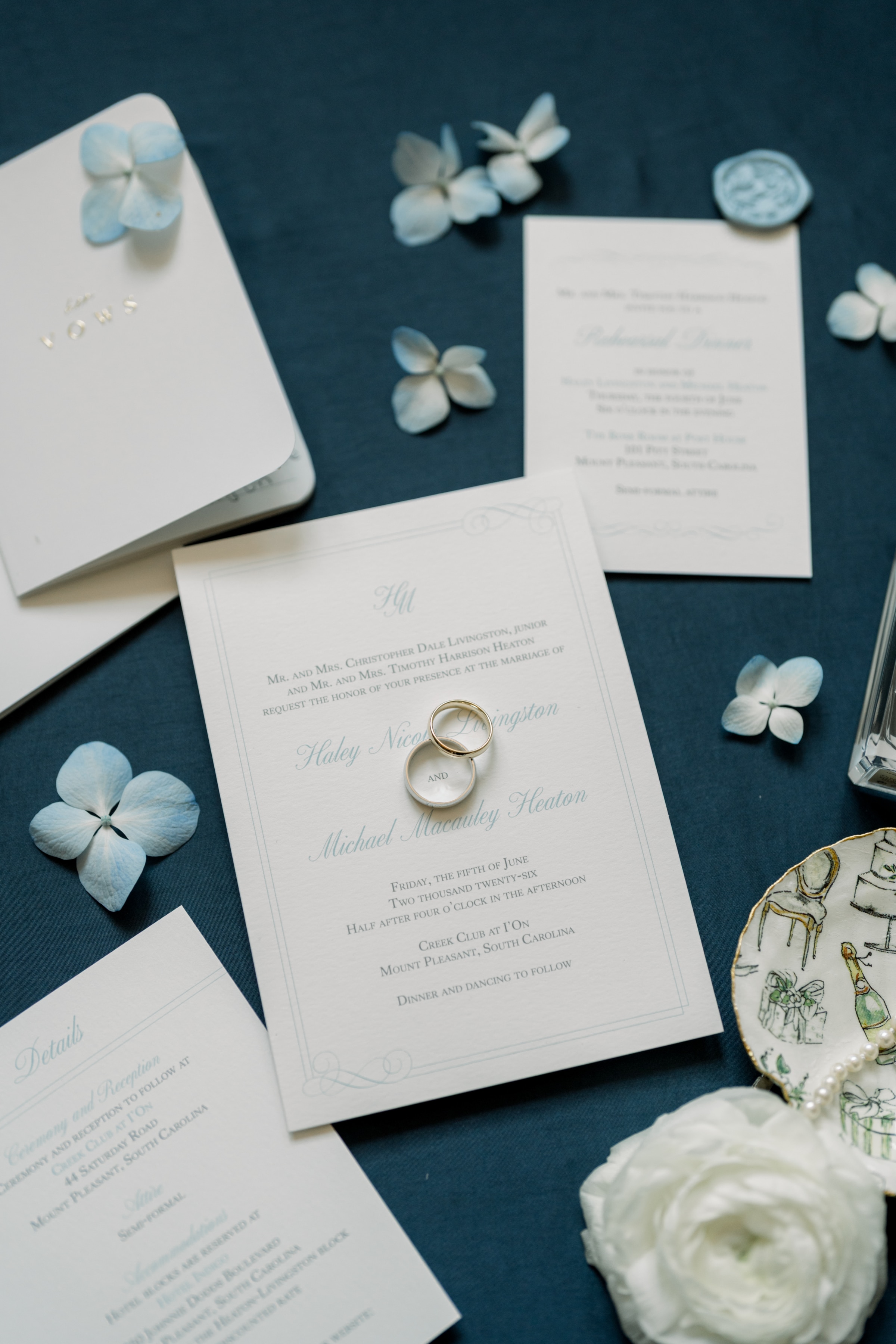 Charleston Wedding Planners -
Luxury Wedding Planners in Charleston, SC