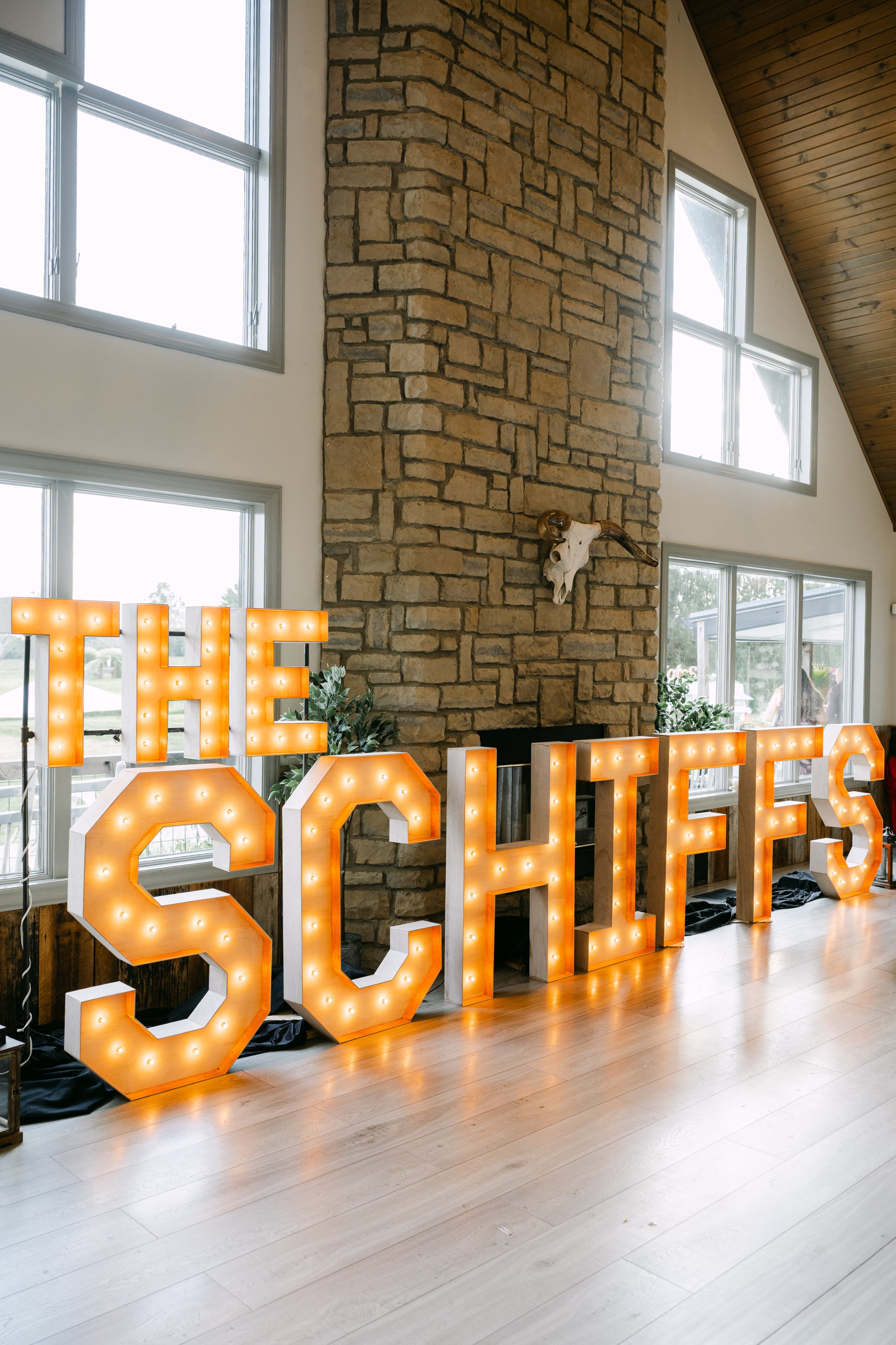 Cincinnati Wedding Planners -
Luxury Wedding Planners in Cincinnati, OH